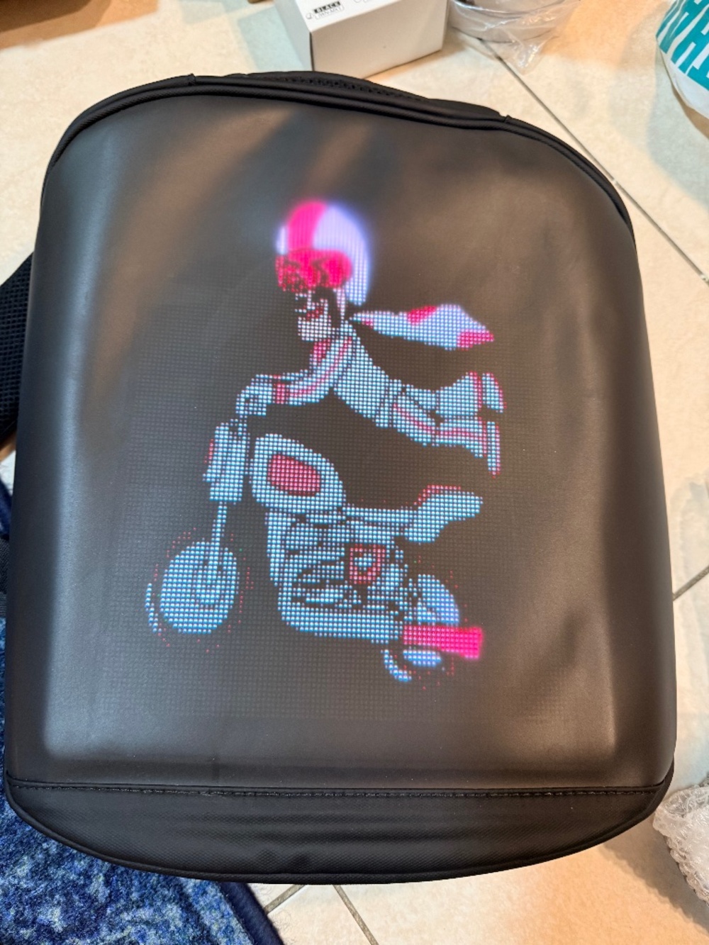 LED Smart Backpack with Programmable Pixel Display Screen USB Powered New